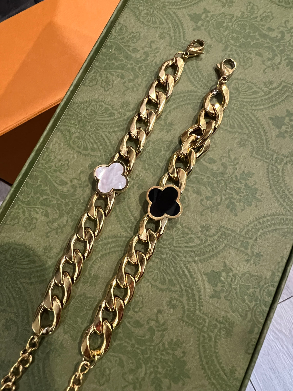 Clover Chain Bracelet